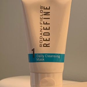 Brand new Rodan + Fields daily cleansing mask